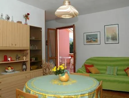 Casa La Luce App. 2 מרצ'אנה